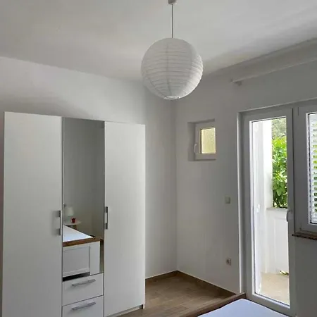 Seafront Complex In Rab Guest house 3*
