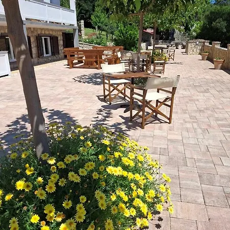 Guest house Seafront Complex In Rab *